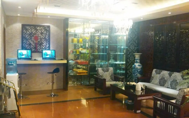 Urban Hotel 118