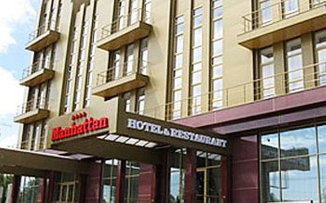 Manhattan Hotel in Chisinau, Moldova from 78$, photos, reviews - zenhotels.com hotel front