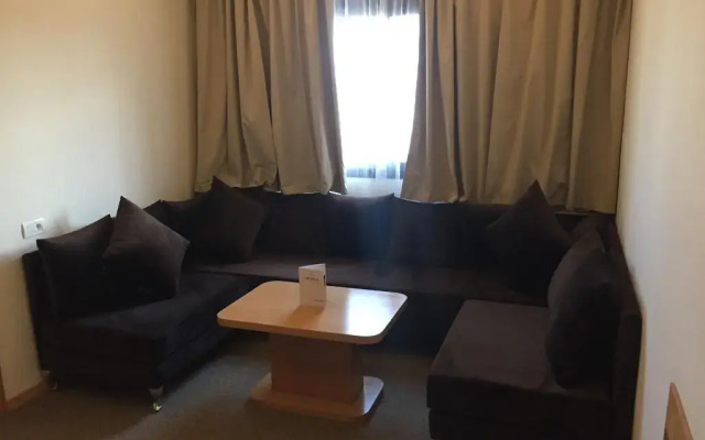 Hotel Annakhil