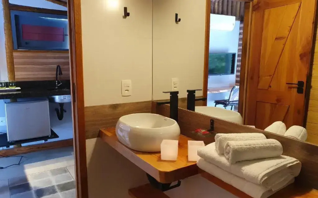 Tekoa Indiana Ecolodge