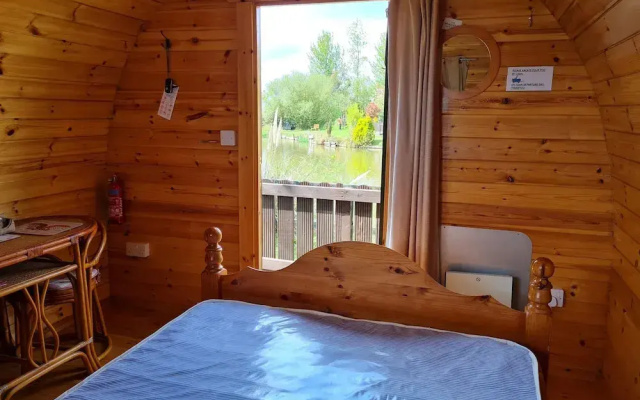 Green Haven Waterside Caravan