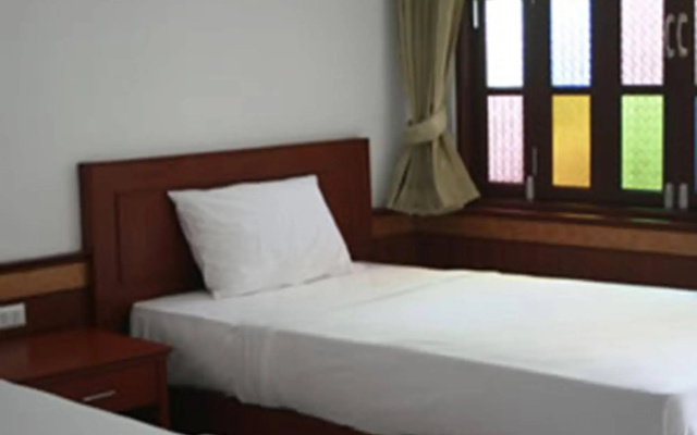 Jinda Resort