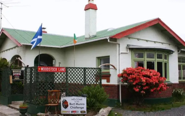 Sparkys Backpackers