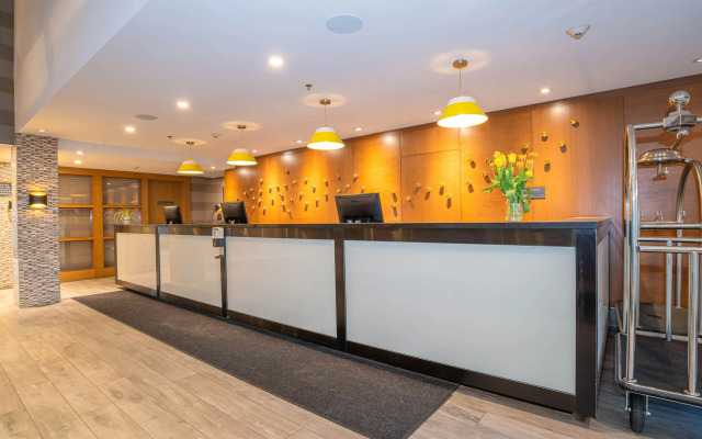 Sandman Hotel Hamilton