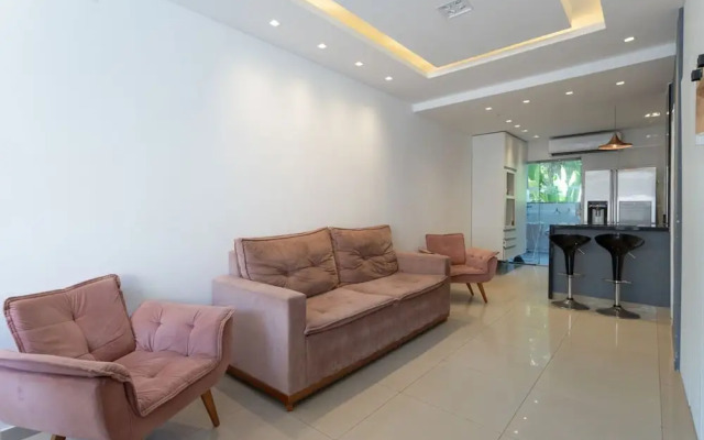 Casa Climatizada com Hidromassagem em Jacarepagu