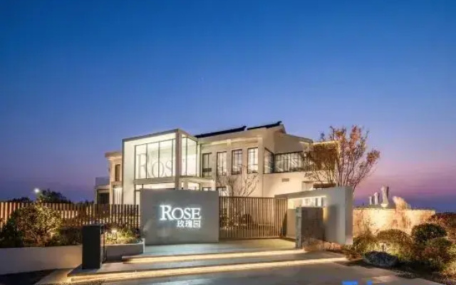ROSE Garden Homestay