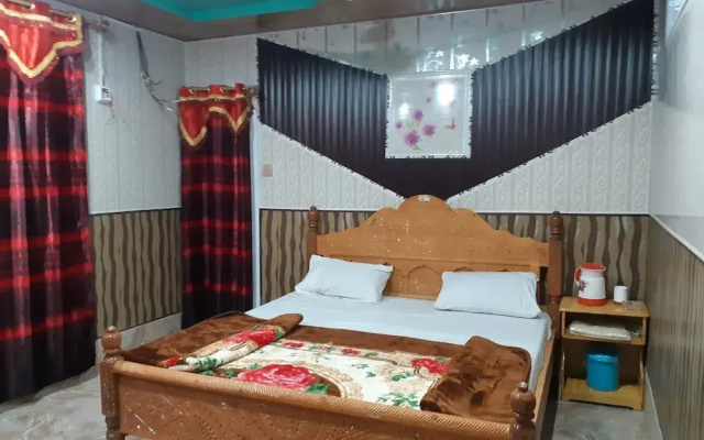 Aryan Swat Hotel