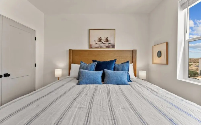 Periwinkle Sky 3 Bedroom Condo