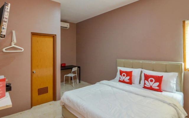 ZEN Rooms Basic Meruya Selatan