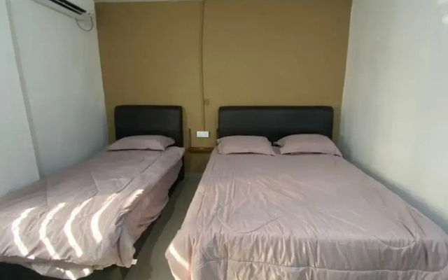 OYO 90857 Hotel Kong Jing