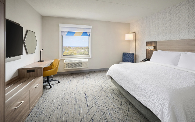 Holiday Inn Express Hamilton Upper James by IHG