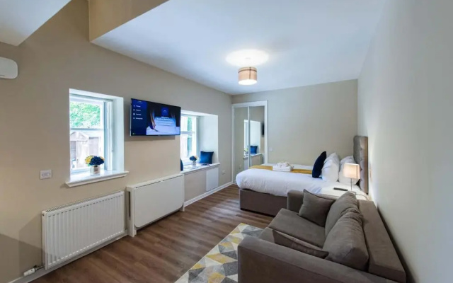 Rosedene Highland House - King Studio Apartment 9