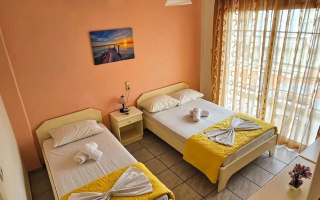 Chariclia Hotel