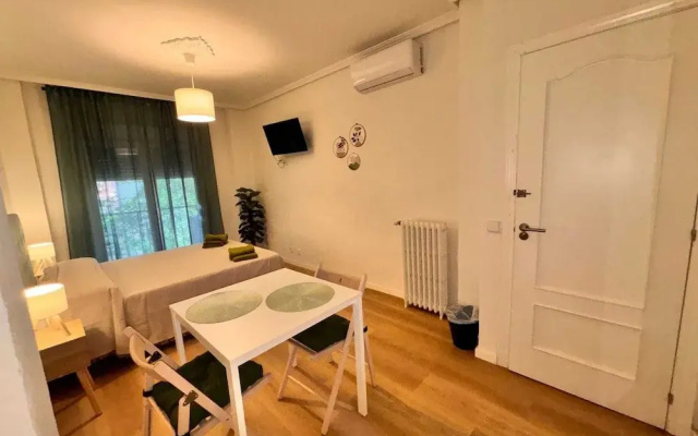 Rooms Carlos, next to Plaza Mayor