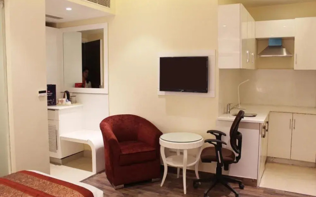Hotel Picasso Residency Naraina Delhi - Couple Friendly Local IDs Accepted