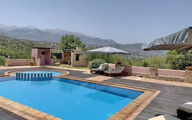 Villa Galania in Armeni