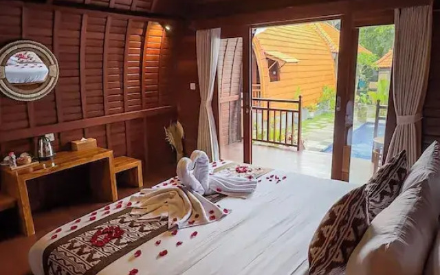 Sayong Wooden House