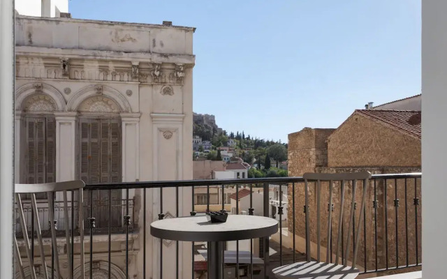 Athenian Acropolis Residence