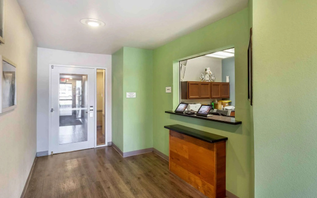 Extended Stay America Select Suites - Beaumont