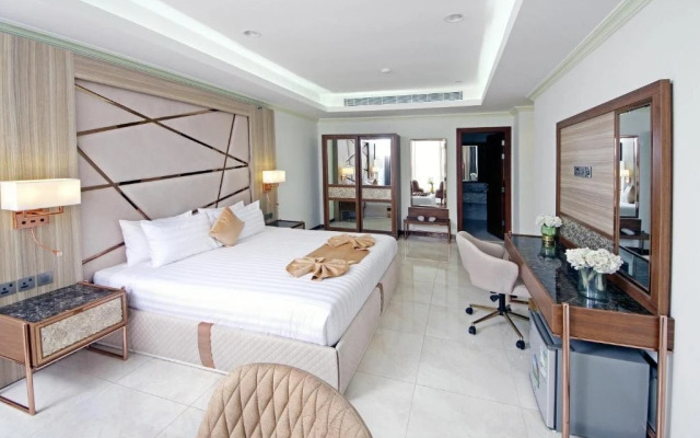 Seafront Luxury Suites