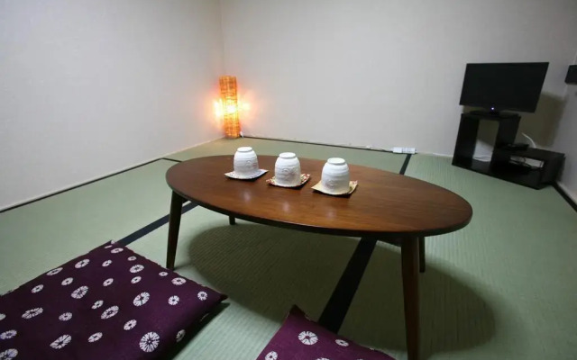 Kyoto GuestHouse OMOTENASHI