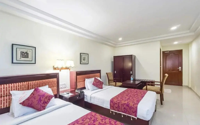 Hotel ABM Grande