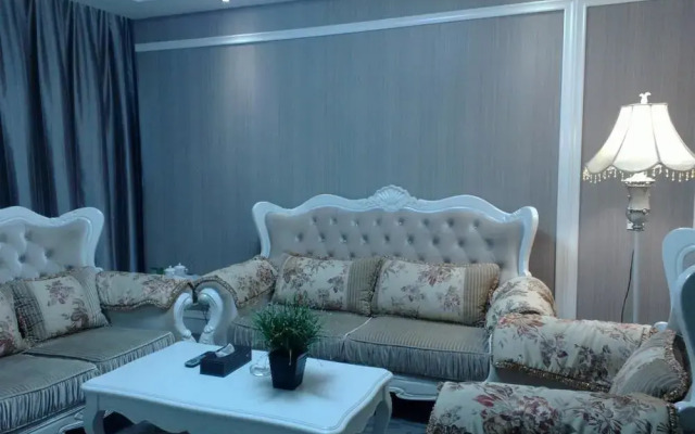 Huatong Hotel