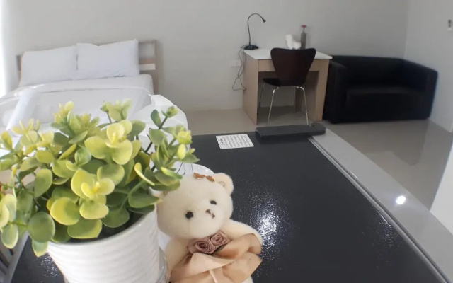 Plychan Hotel