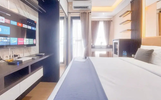 Modern Look and Comfort Studio at Transpark Bintaro Apartment