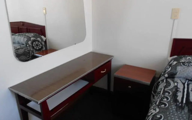 Hotel Regis