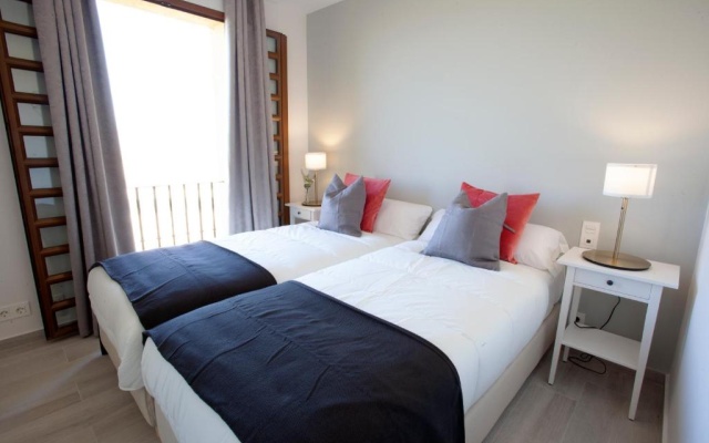 Desert Springs Apartment 354