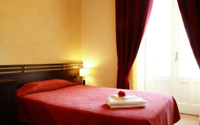 San Max Hotel