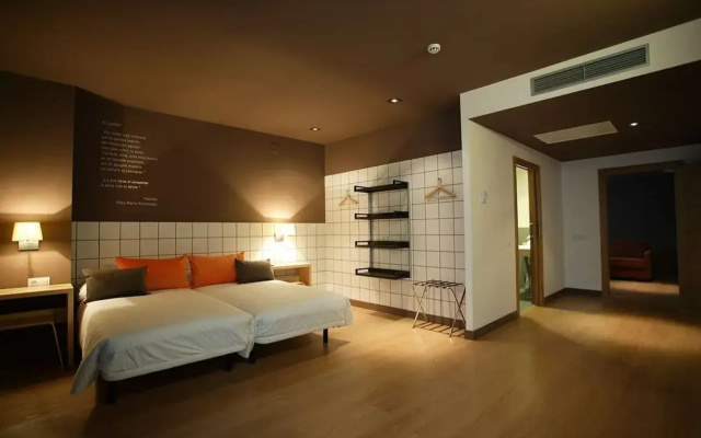 ELE Hotelandgo Arasur