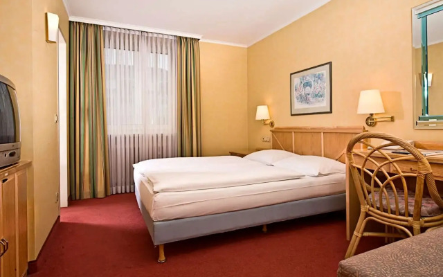TRYP by Wyndham Koeln City Center