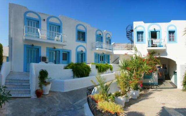 Отель Katerina Apartments Греция, Калимнос - отзывы, цены и фото номеров - забронировать отель Katerina Apartments онлайн вид на фасад