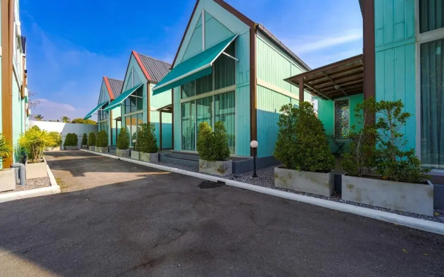 Beautiful new 7 Bedroom Villa Resort CT7