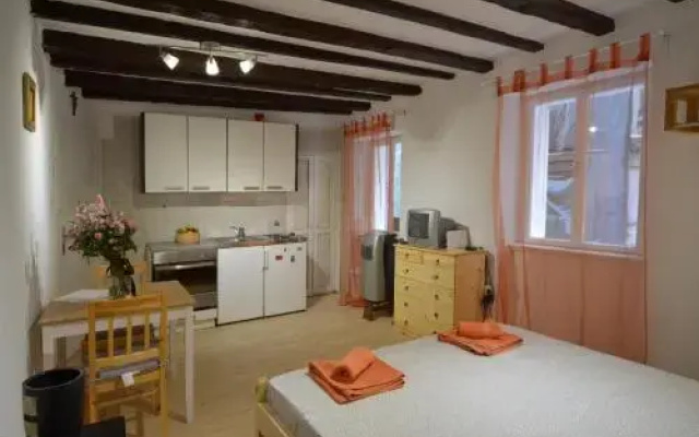 Apartman 18