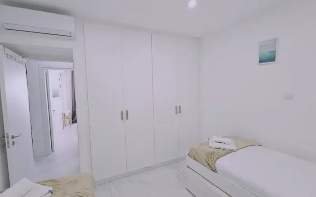 125 LCA - Stay Treasure Apartment