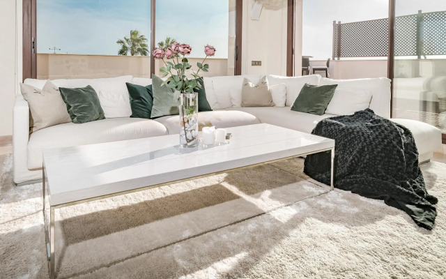 MDB19 - Penthouse near Puerto Banus. Families only
