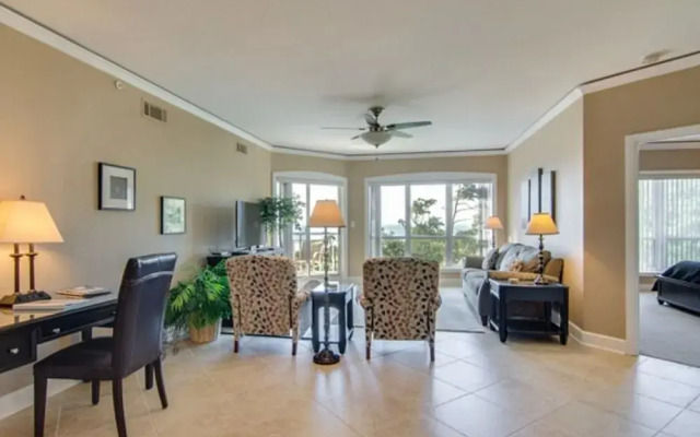 Windsor Court South by RedAwning