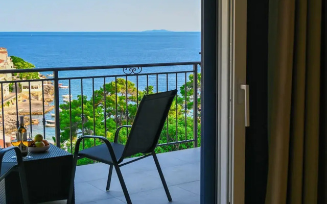 B&B Zora Panoramic View