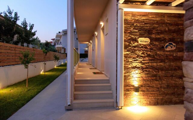 Отель Alegria Suites вид на фасад