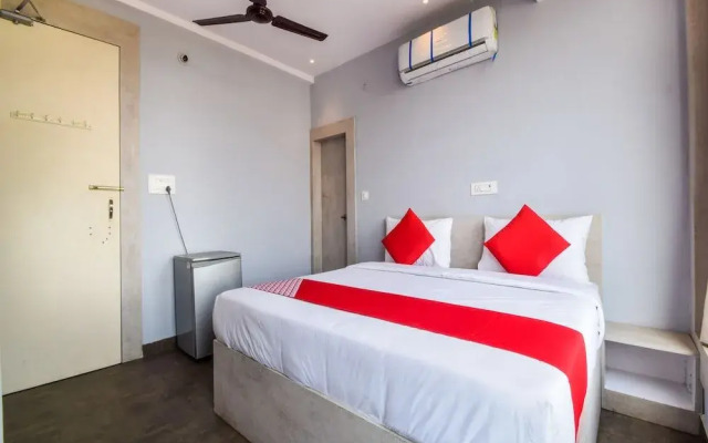 OYO 35374 Hotel Kanchan Residency