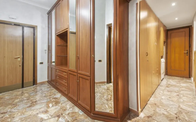 Charming Roma Apartment With 3 Bedrooms