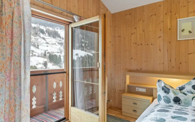 Plush Holiday Home in See im Paznauntal With Balcony