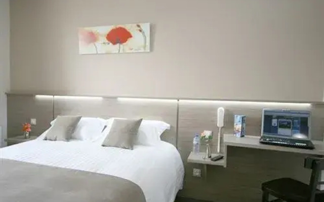 Hotel Du Parc Fougeres
