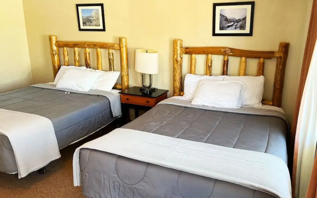 Paiute Trails Inn