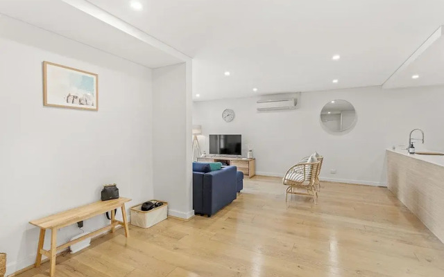 The Shoal Apartments, 108/4-8 Bullecourt Street