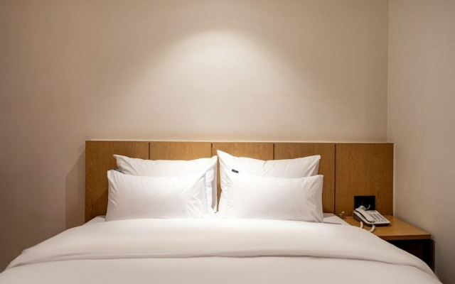 Hound Hotel Gumi indong