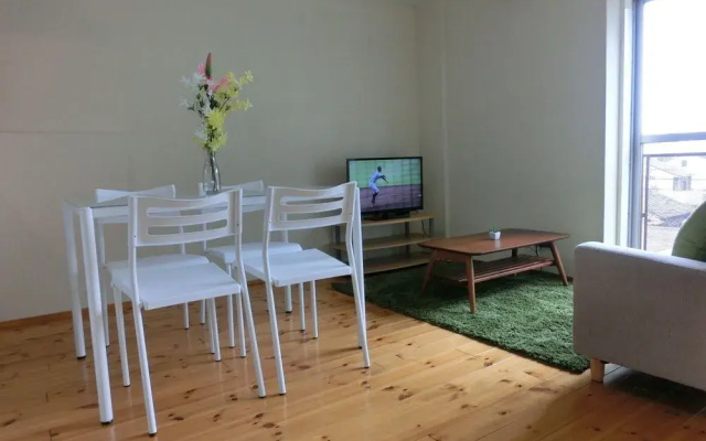 Bay Apartment